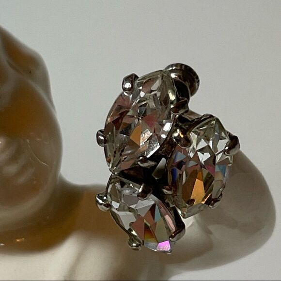 Sterling rhinestone vintage clip earrings - Picture 7 of 16